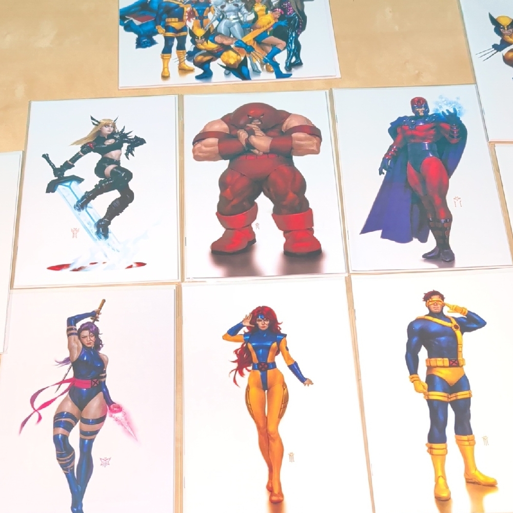 Marvel COMICS Characters Comic Lot (10) NM